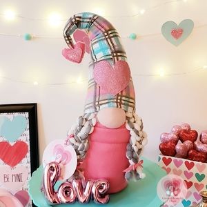 NEW VALENTINE'S DAY HOLIDAY PINK PLAID LAD…